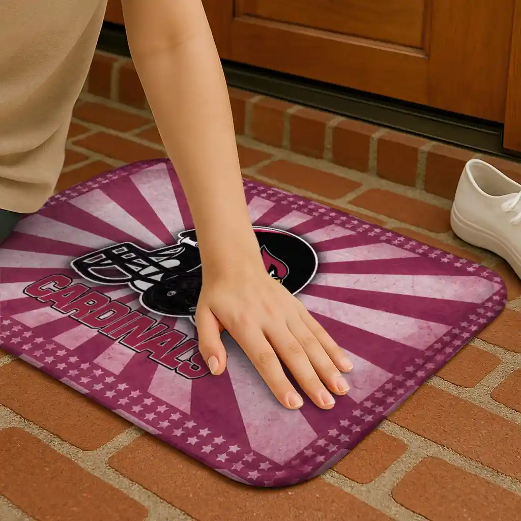 arizona-cardinals-helmet-centerpiece-red-doormat-premium-grade.webp