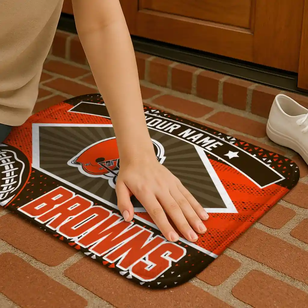 customized-cleveland-browns-football-crest-brown-black-doormat-premium-grade.webp