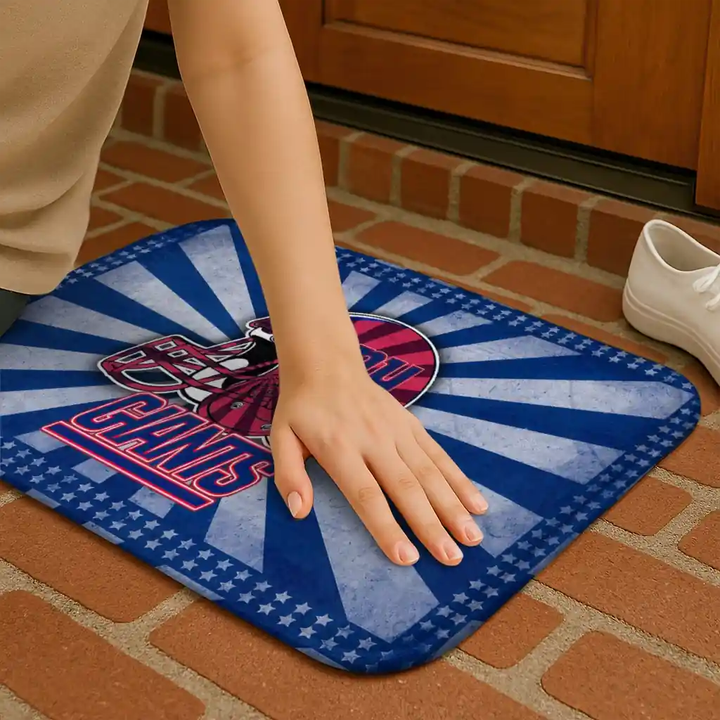 new-york-giants-helmet-centerpiece-blue-doormat-premium-grade.webp