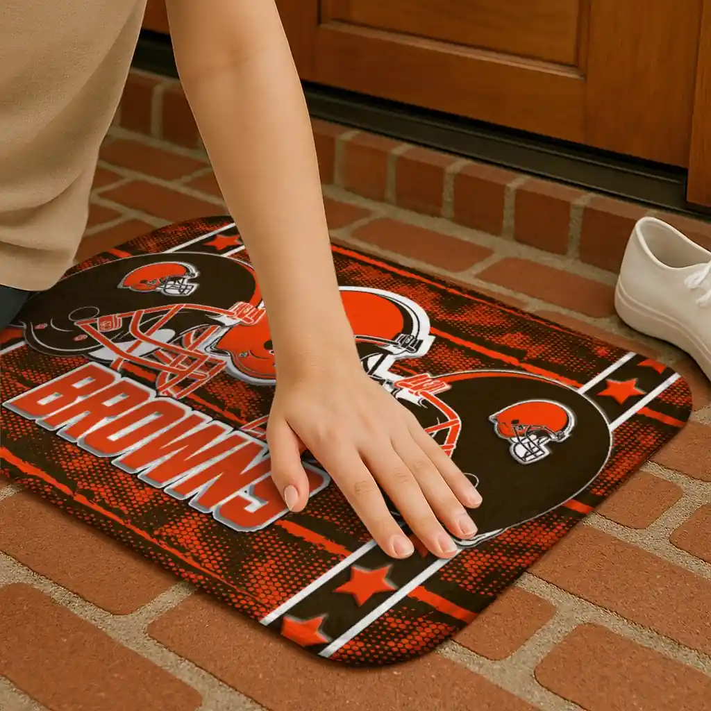 cleveland-browns-helmet-illustration-brown-doormat-premium-grade.webp