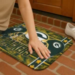 green-bay-packers-helmet-illustration-green-doormat-best-selling.webp