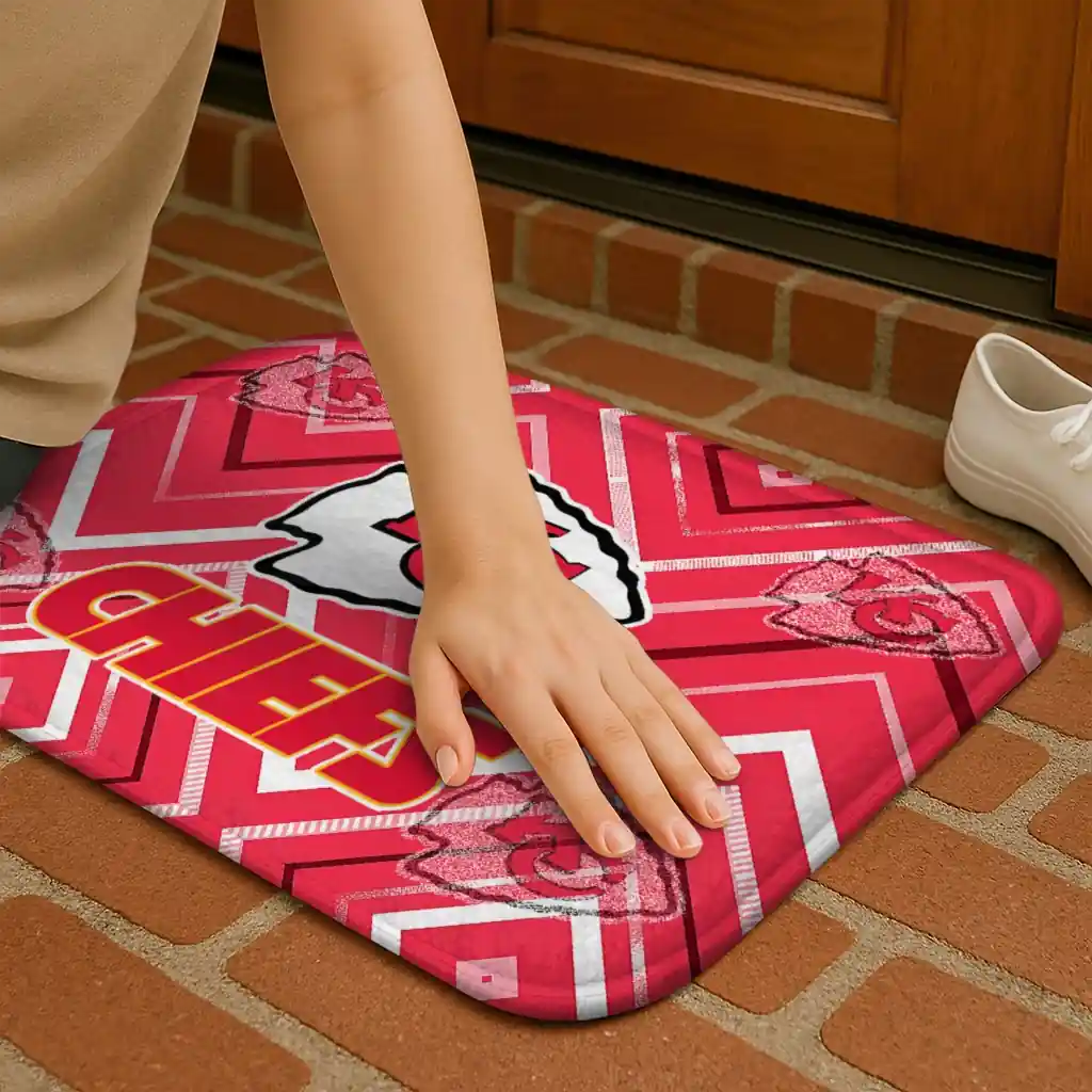 kansas-city-chiefs-chevron-geometrics-red-doormat-premium-grade.webp