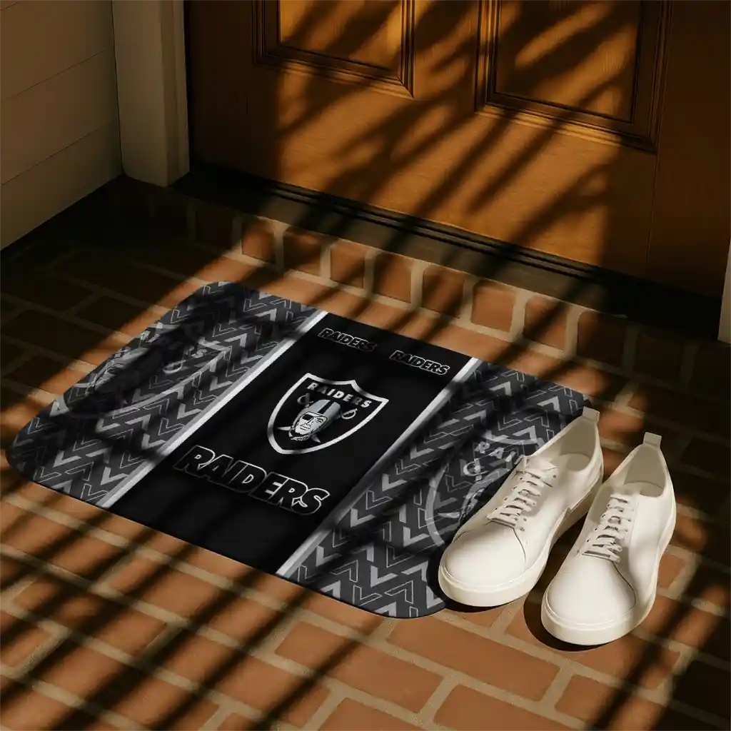 las-vegas-raiders-chevron-stack-black-doormat-trendy.webp
