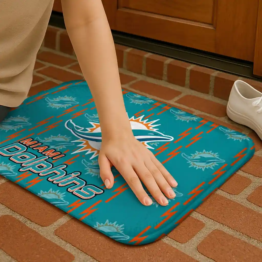 miami-dolphins-bolt-row-aqua-doormat-premium-grade.webp