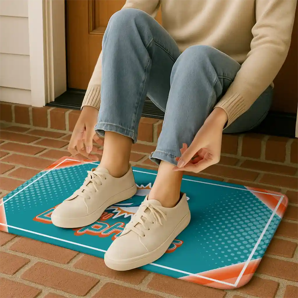 miami-dolphins-silver-halftone-aqua-doormat-top-rated.webp