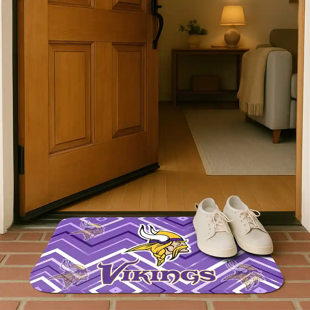 minnesota-vikings-chevron-geometrics-purple-doormat-fashion-forward.webp